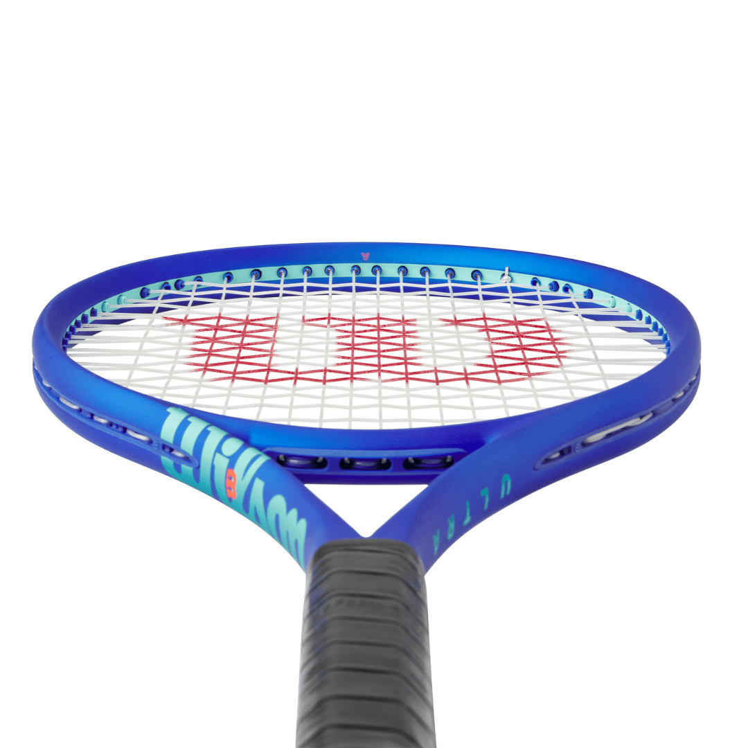 Wilson Ultra 100 v5 300g (16x19) tennis racket