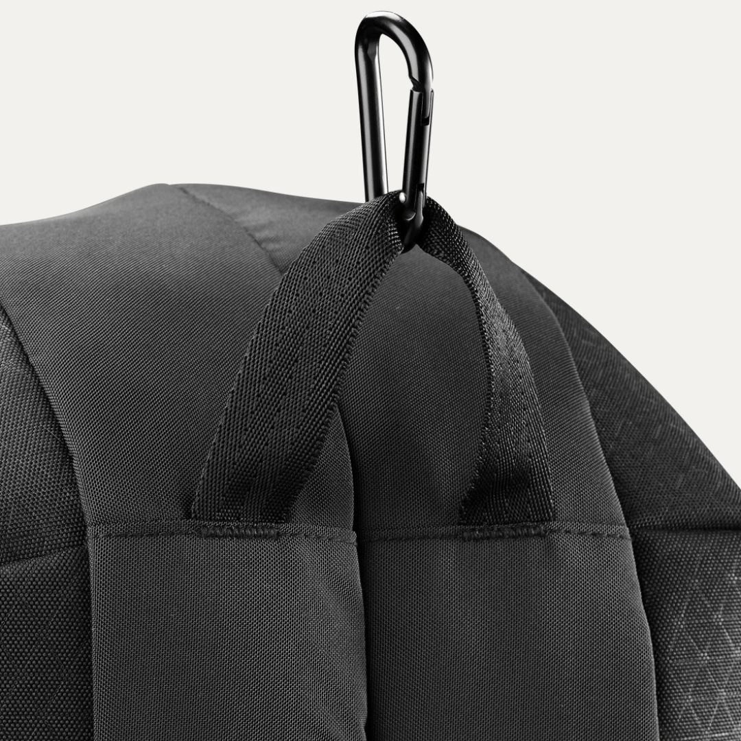 Wilson Clash v3 Super Tour 6-pack tennis racket bag black