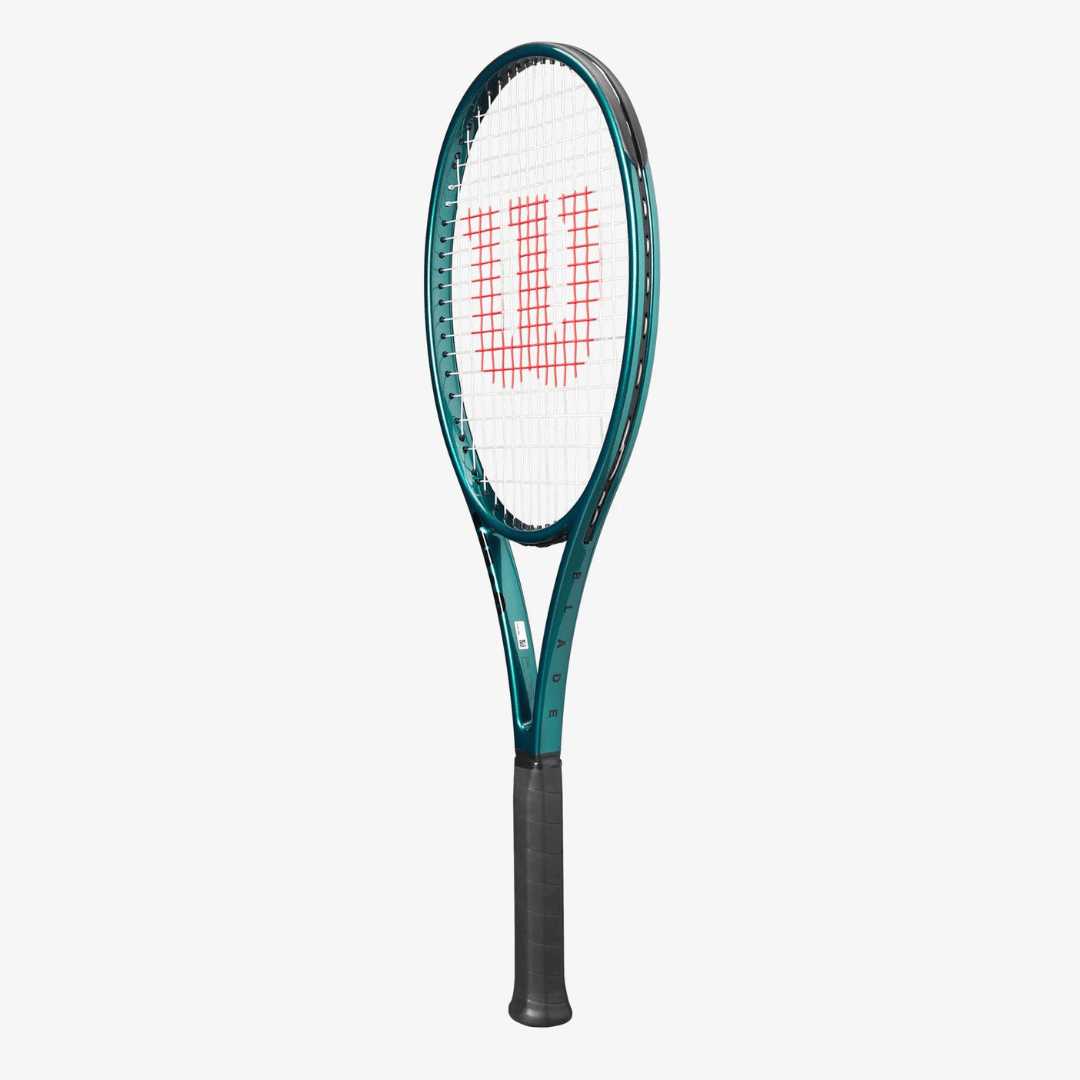 Wilson Blade Pro 98 v9 305g (16x19) tennis racket