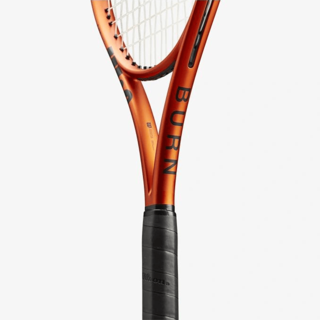 Wilson Burn 100LS v5 tennis racket
