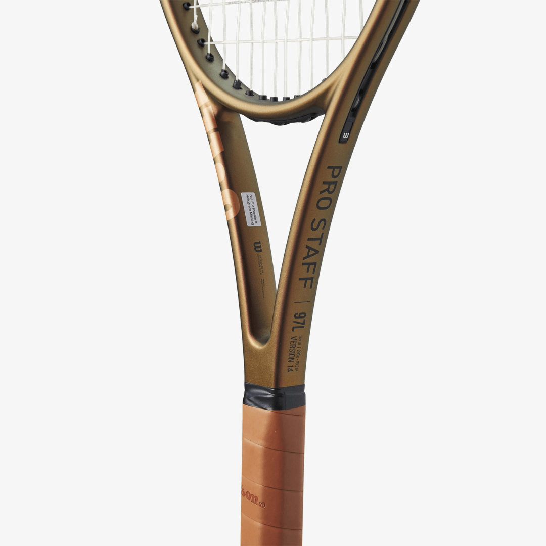 Wilson Pro Staff 97L v14 tennis racket