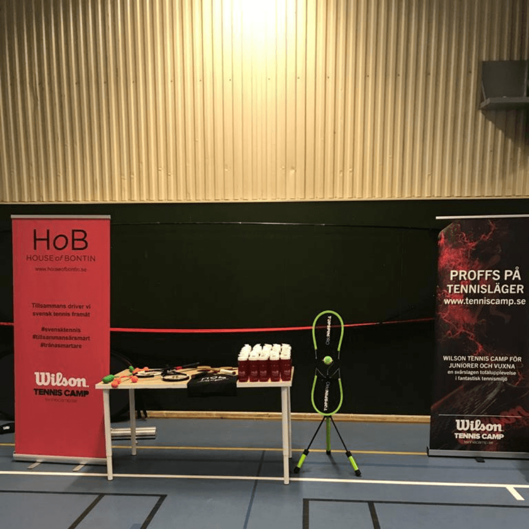 Besök på Wilson Tennis Camp sommarläger i Båstad