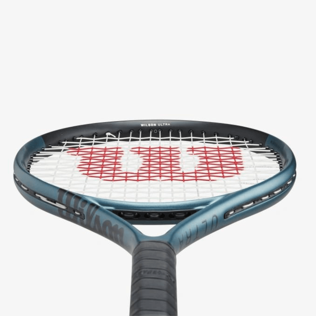 Wilson Ultra 25 v4 junior tennis racket