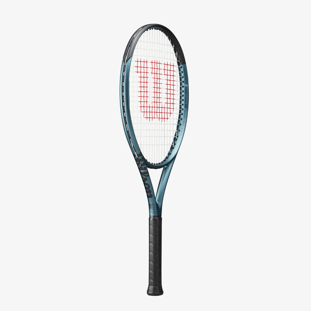 Wilson Ultra 26 v4 junior tennis racket